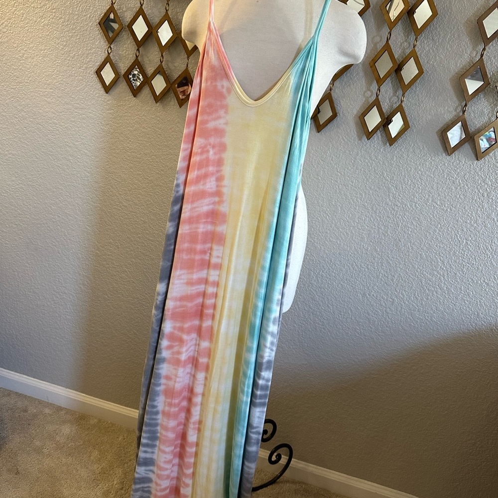 Love in Tie-Dye Maxi Dress With Pockets